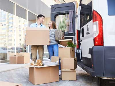 Mutare apartament complet